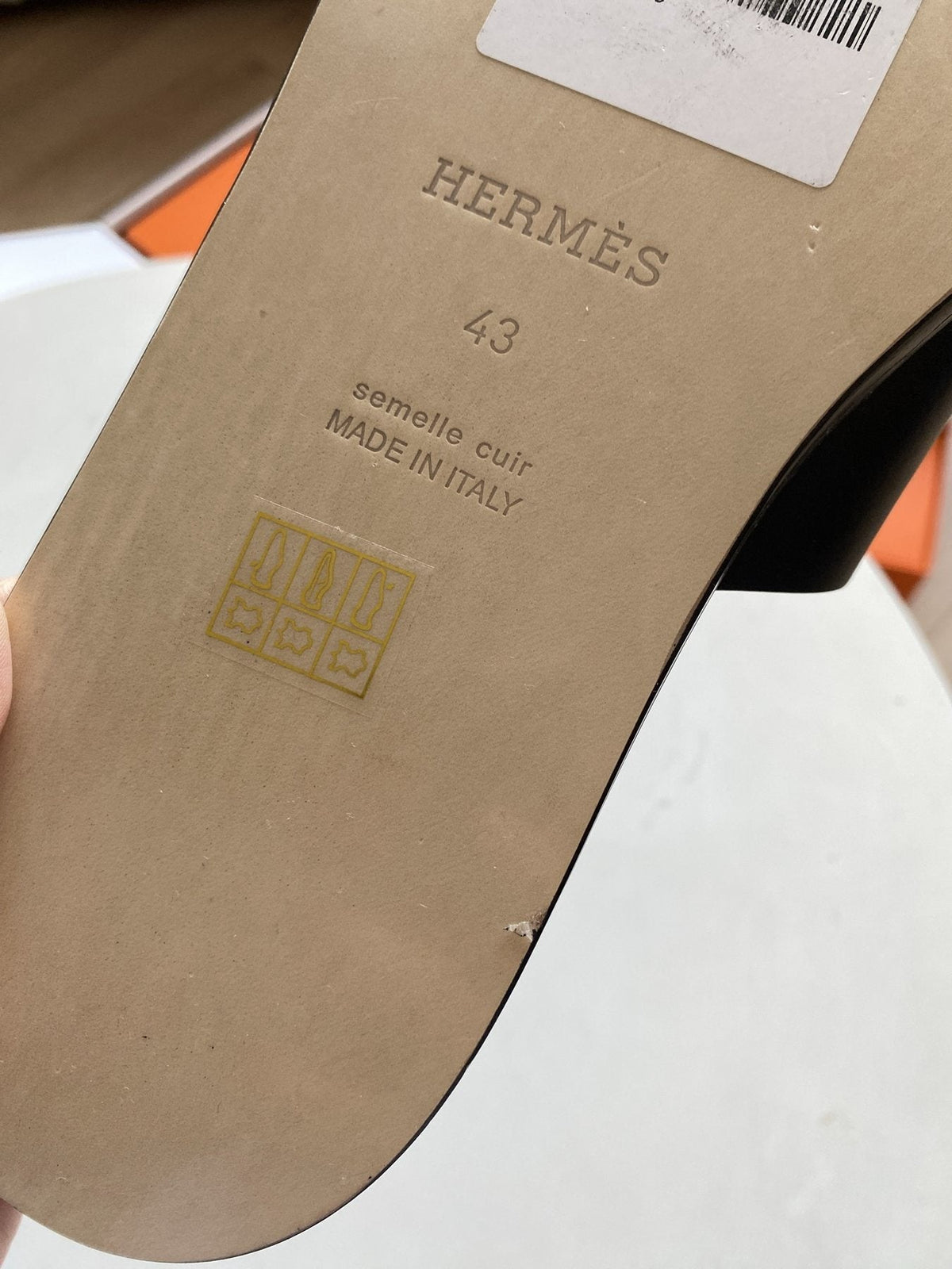 Hermès Men's H-Cut Slide Sandals — front